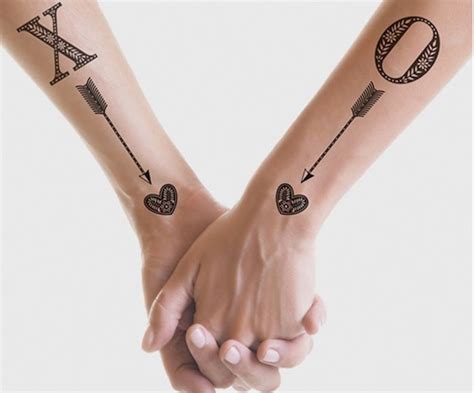 tatouage pour un couple|Tatouage couple: 40 idées chics et inspirantes pour。